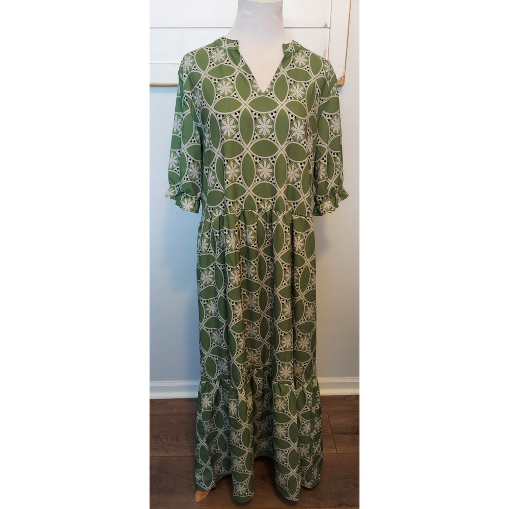 Made with Love Dress Green White Pullover Short Sleeve